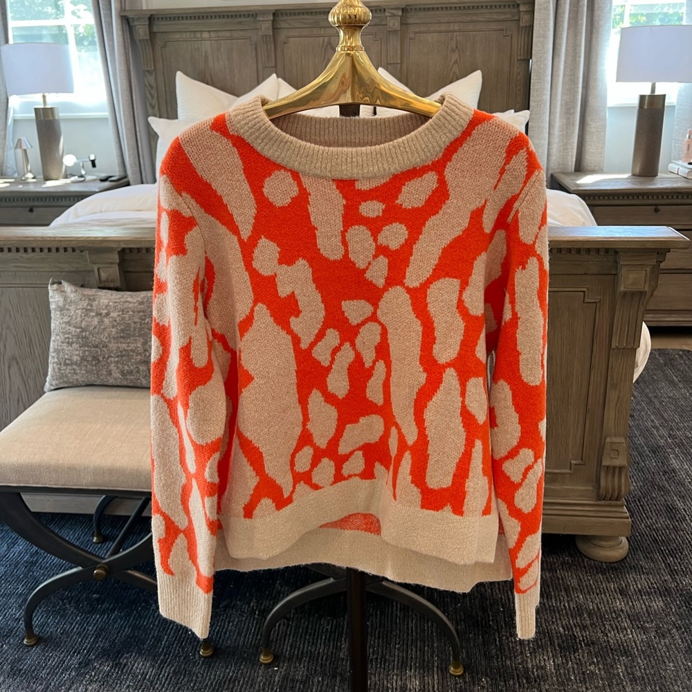 Abstract Sweater from Vici Collection